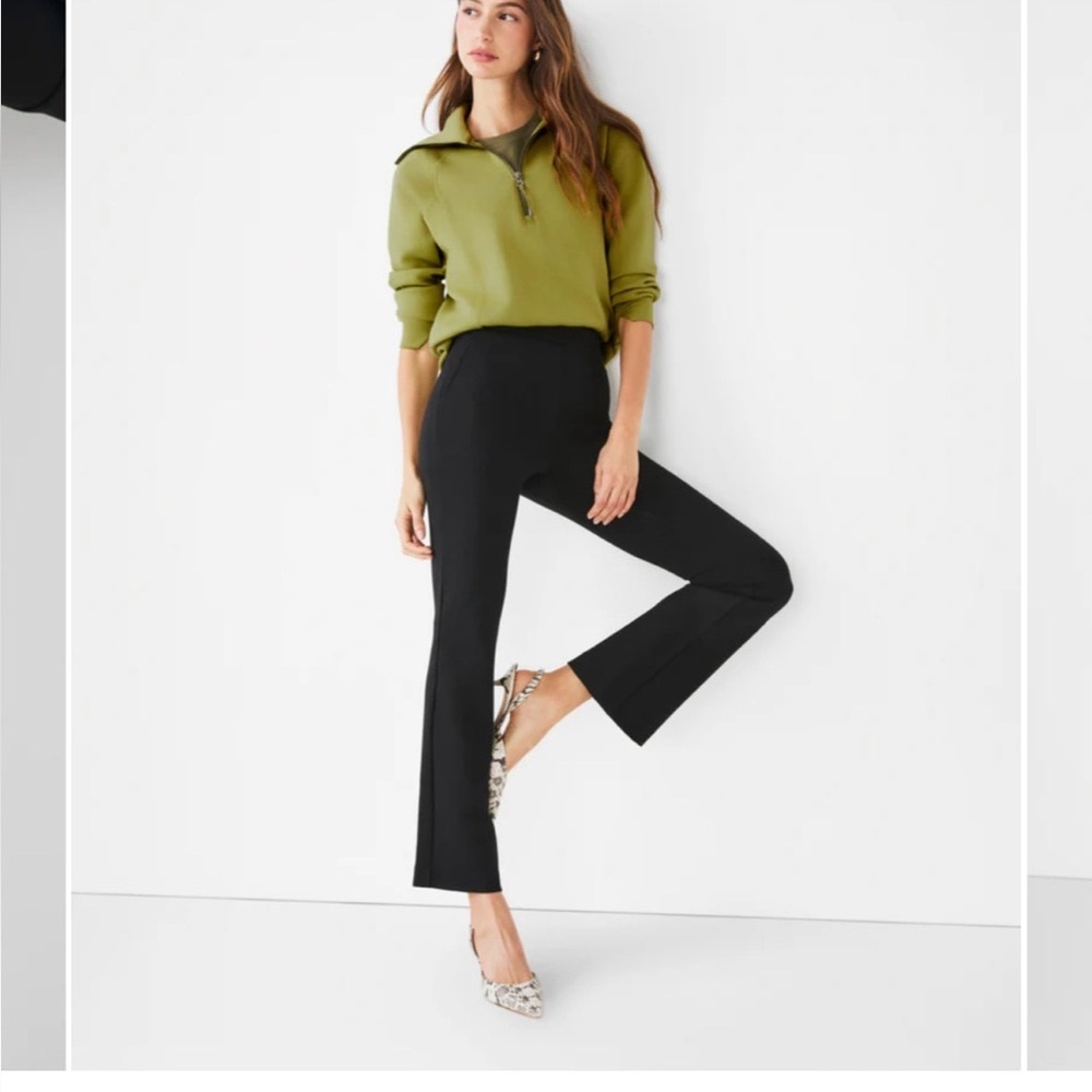 SPANXsupersmooth™ PerfectFit
Ponte Kick Flare Pant